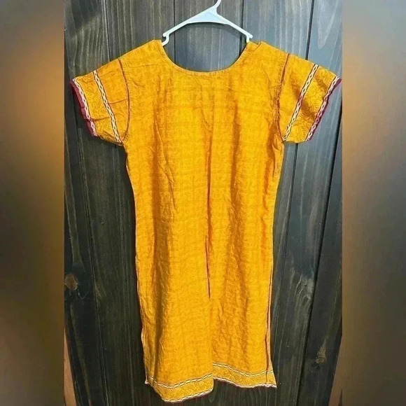 Marigold Tunic/Kurta. Size: XL - Picture 7 of 8